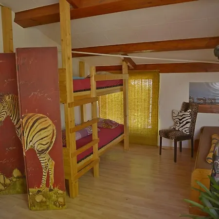 Hostel Gerry 's Backpacker