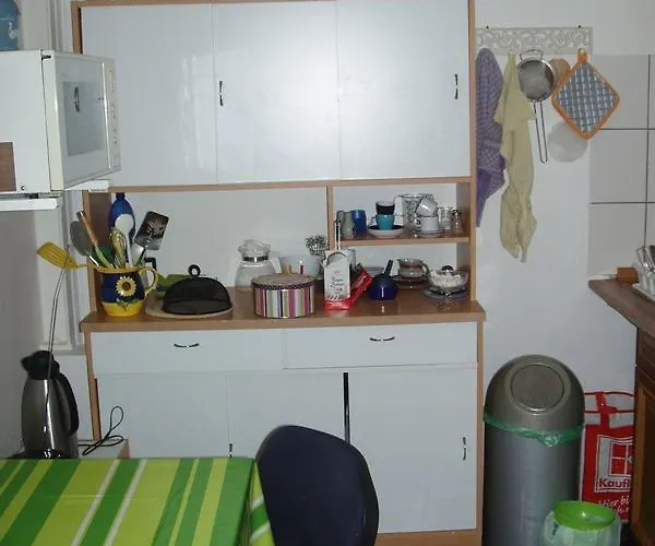 Hostel Gerry 's Backpacker *